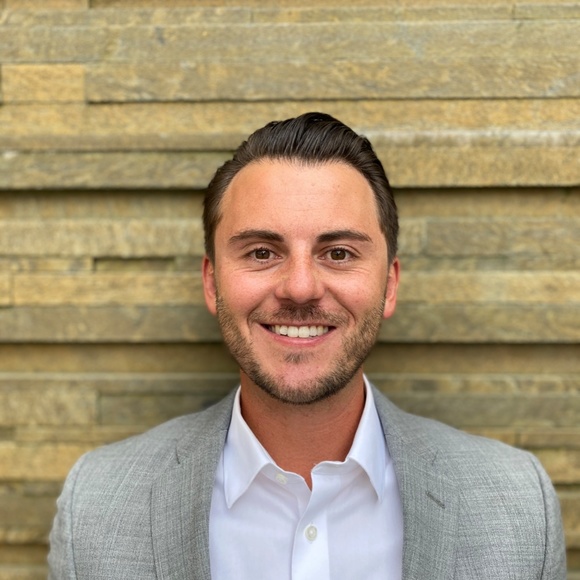 Meet your Posher, Alex - Picture 1 of 1